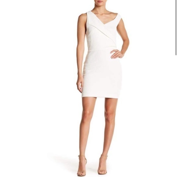 Stylestalker Ivory Asymmetrical V-Neck Mini Dress – Modern Chic (Size L, NWT) - Picture 1 of 9